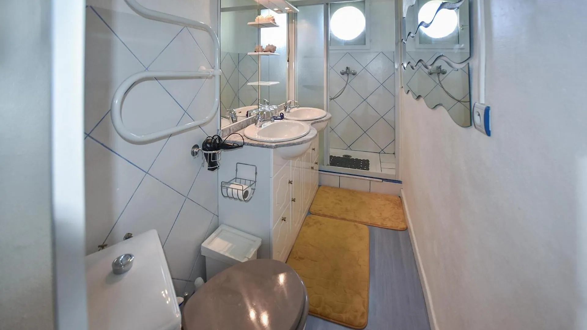 Holiday home Stunning Home In Carpentras With Kitchen